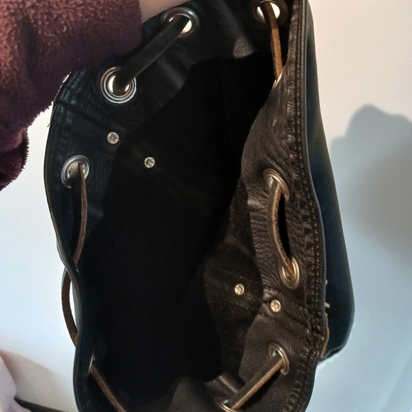 90s Leather Rugby Bucket Bag - Picture 10 of 16